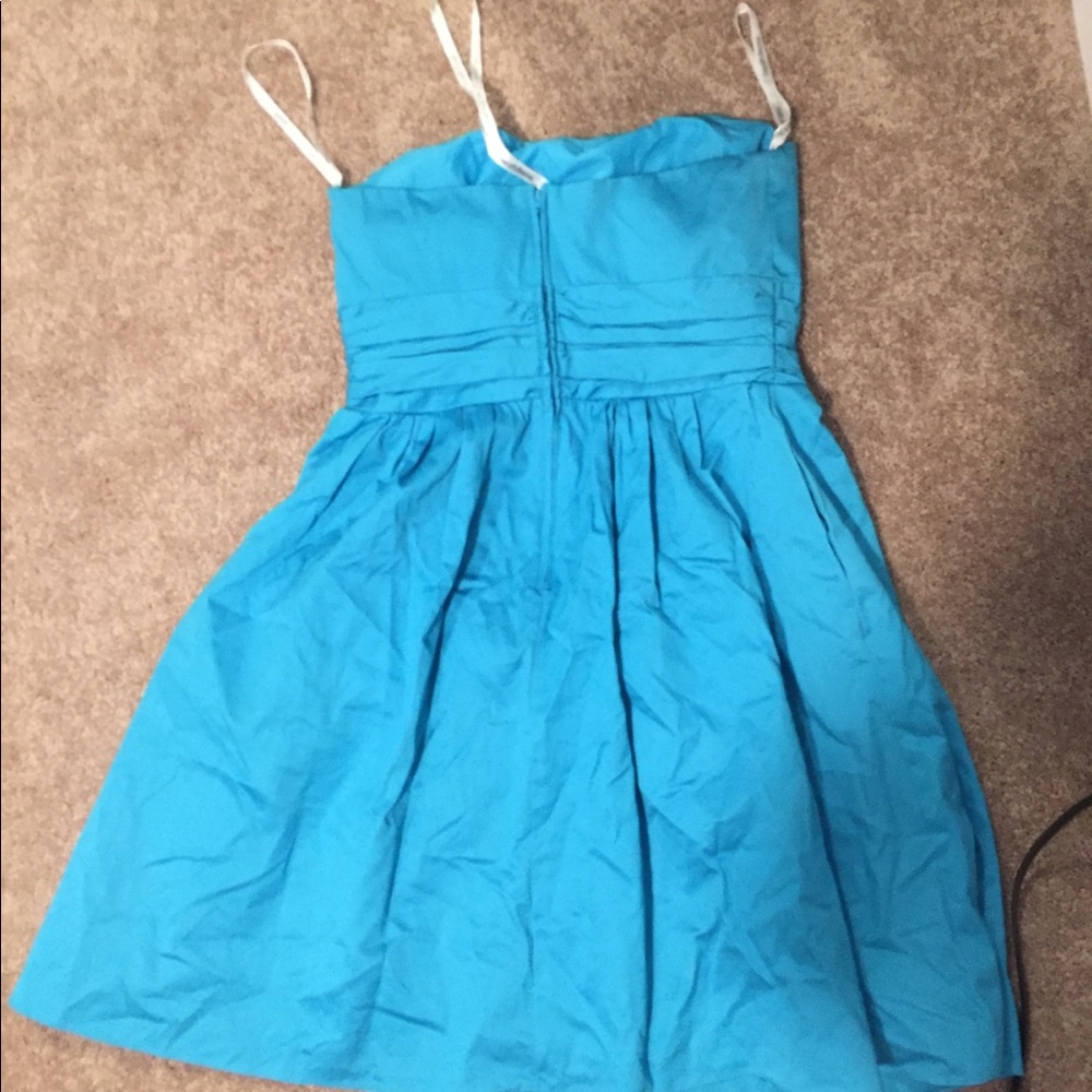 Dress - Picture 2 of 3